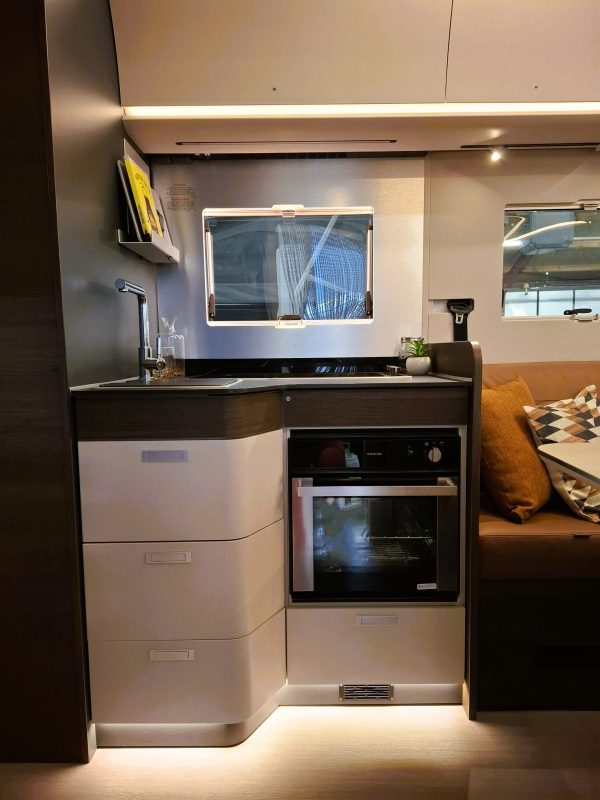 Adria sonic supreme camper AUTOMAAT bouwjaar 2022 - Afbeelding 18