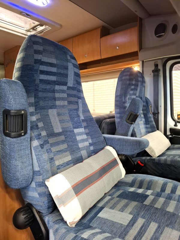 Knaus / Eifelland TI  half intergraal camper van 2002 - Afbeelding 17