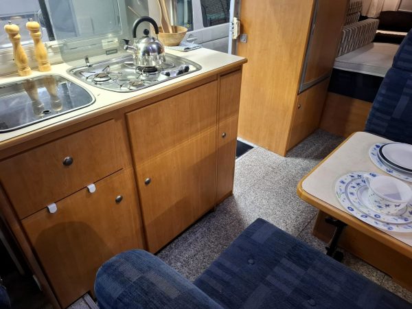 Knaus / Eifelland TI  half intergraal camper van 2002 - Afbeelding 16