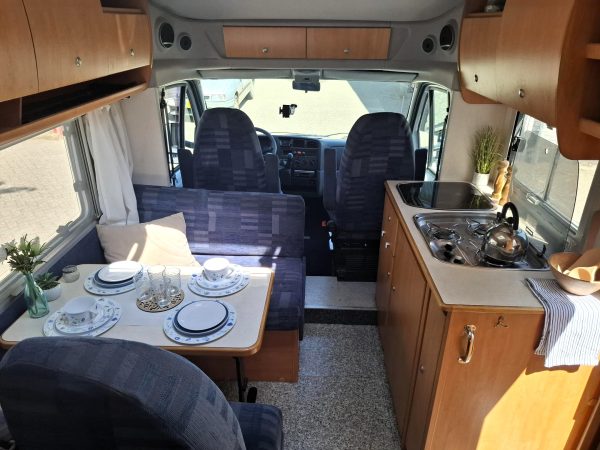 Knaus / Eifelland TI  half intergraal camper van 2002 - Afbeelding 9