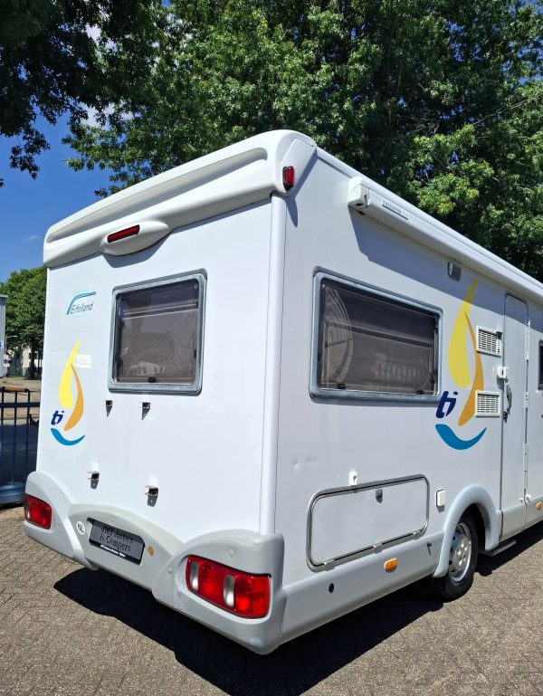 Knaus / Eifelland TI  half intergraal camper van 2002 - Afbeelding 3